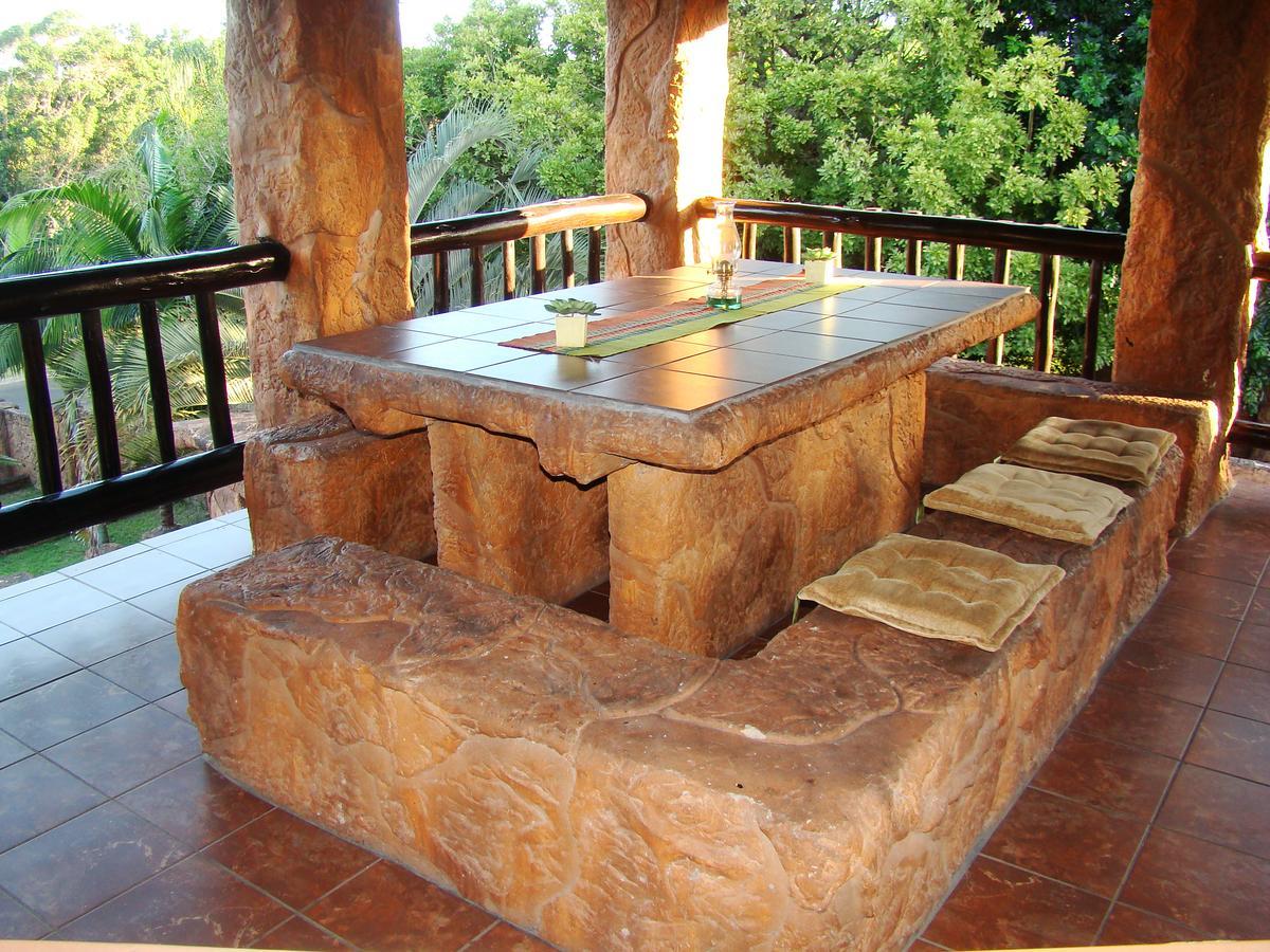 Oppi Rotse Guesthouse Saint Lucia Estuary Exteriör bild